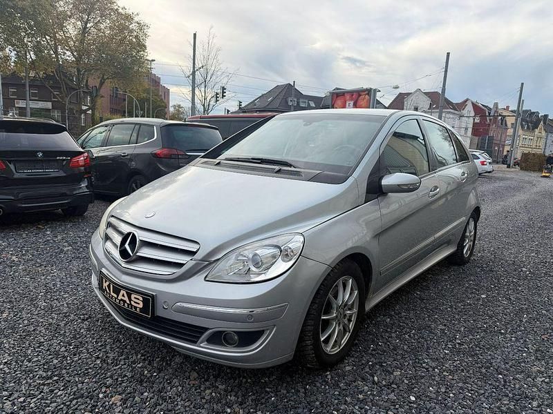 Silber Gebraucht 2007 Mercedes B200 Van / Kleinbus | 2.450 € (Fairer Preis) - Bild 1/4