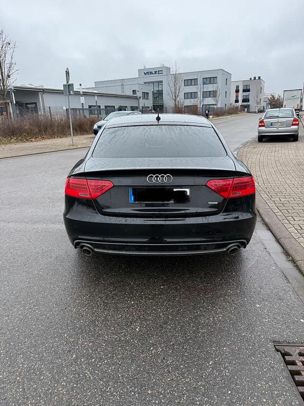 Gebraucht Audi A5 Design 245 PS (180 kW) 2014 Schwarz Coupé