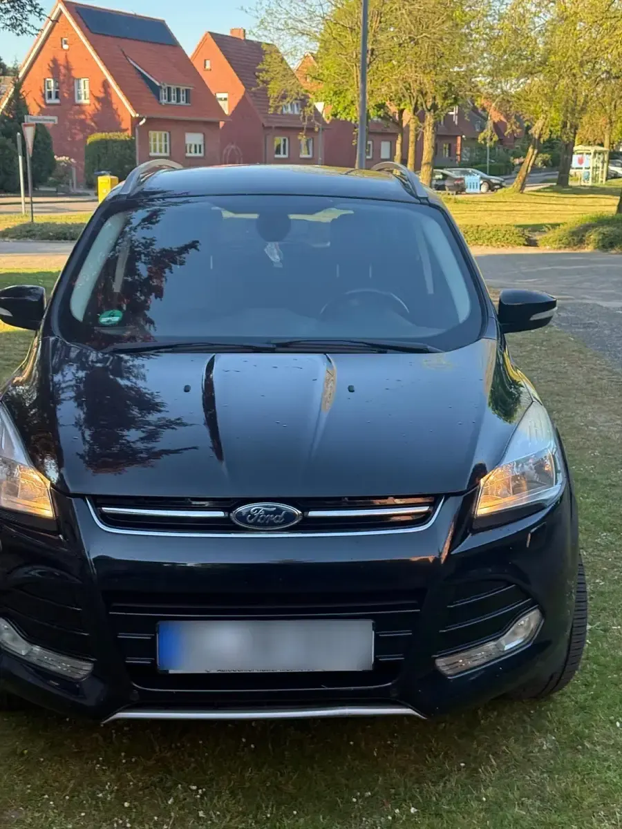 Gebraucht Ford Kuga 150 PS (110 kW) 2014 Schwarz SUV