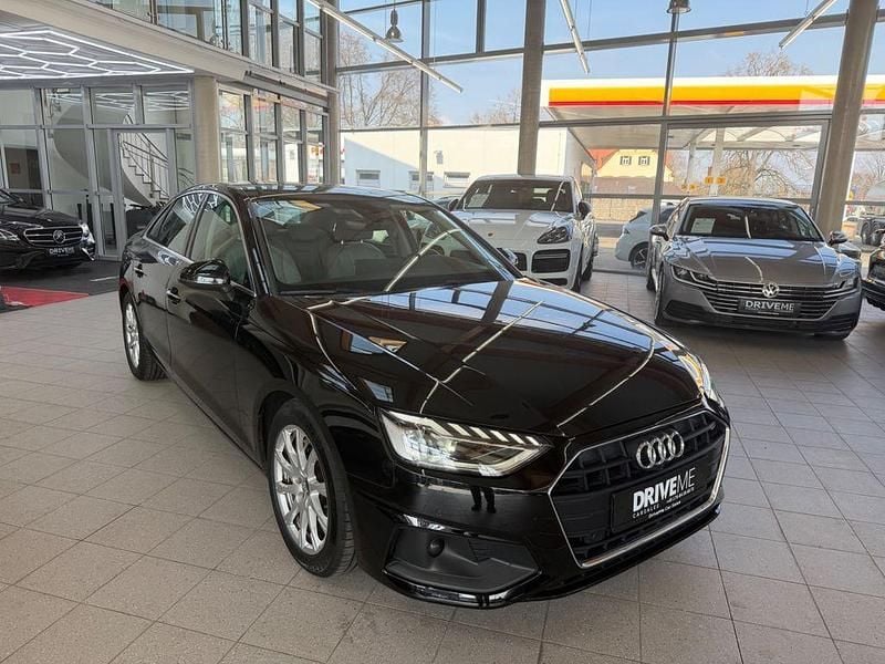 Gebraucht Audi A4 Ambiente 190 PS (139 kW) 2020 Schwarz Limousine