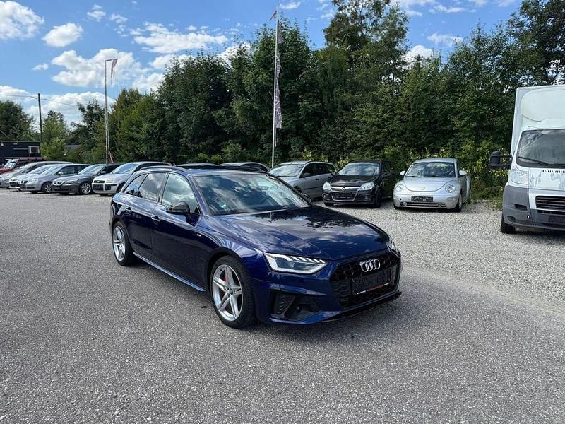 Blau Gebraucht 2021 Audi A4 S-Line Kombi | 24.100 € (Fairer Preis) - Bild 1/4