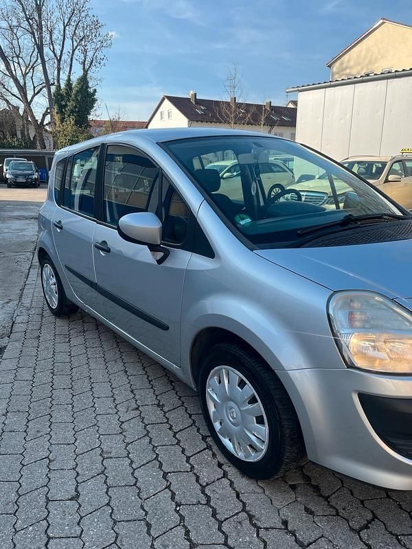 Gebraucht Renault Modus 100 PS (73 kW) 2008 Silber Van / Kleinbus