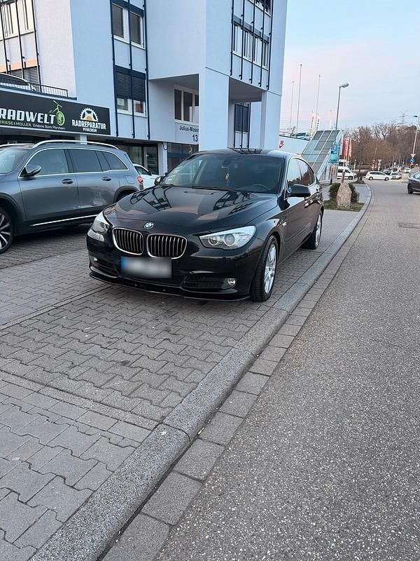 Gebraucht BMW 530 245 PS (180 kW) 2011 Schwarz Limousine