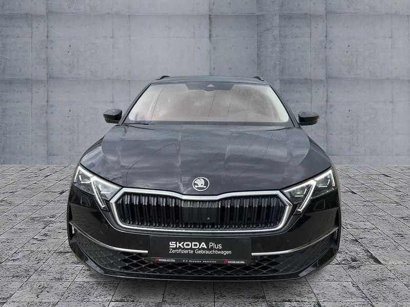 Gebraucht Skoda Octavia Selection 150 PS (110 kW) 2024 Schwarzmagic perleffekt Kombi