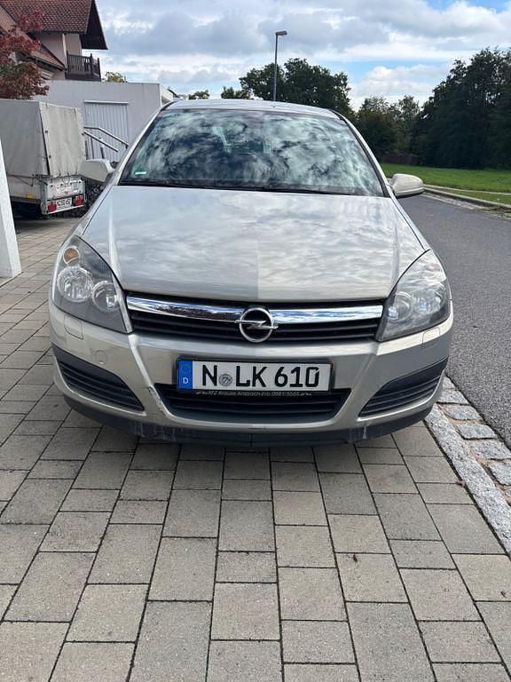 Silber Gebraucht 2005 Opel Astra Limousine | 1.800 € (Guter Preis) - Bild 1/4