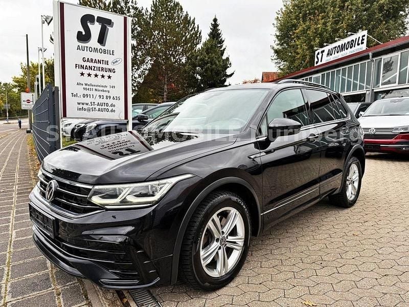 Deep black (metallic) Gebraucht 2021 VW Tiguan R-line SUV | 28.500 € (Fairer Preis) - Bild 1/4