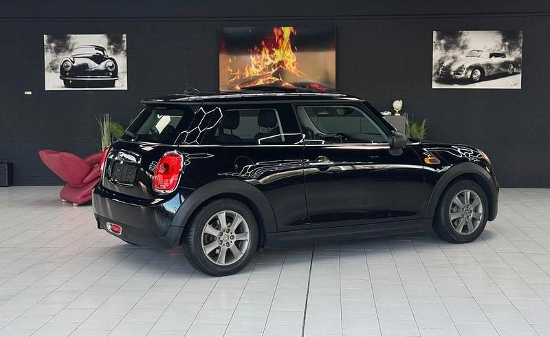 Usado Mini ONE 102 HP (75 kW) 2014 Preto Citadino