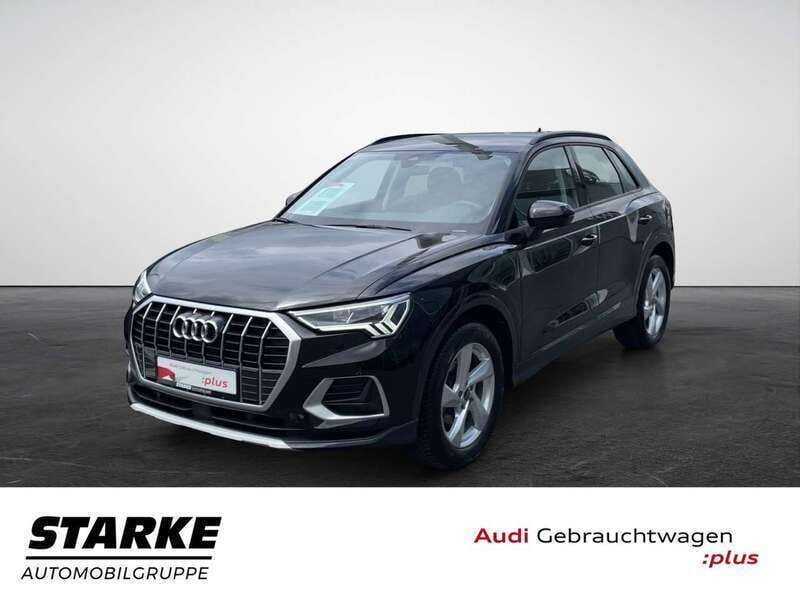 Schwarz (mythosschwarz metallic) Gebraucht 2024 Audi Q3 Advanced SUV | 37.240 € (Guter Preis) - Bild 1/4