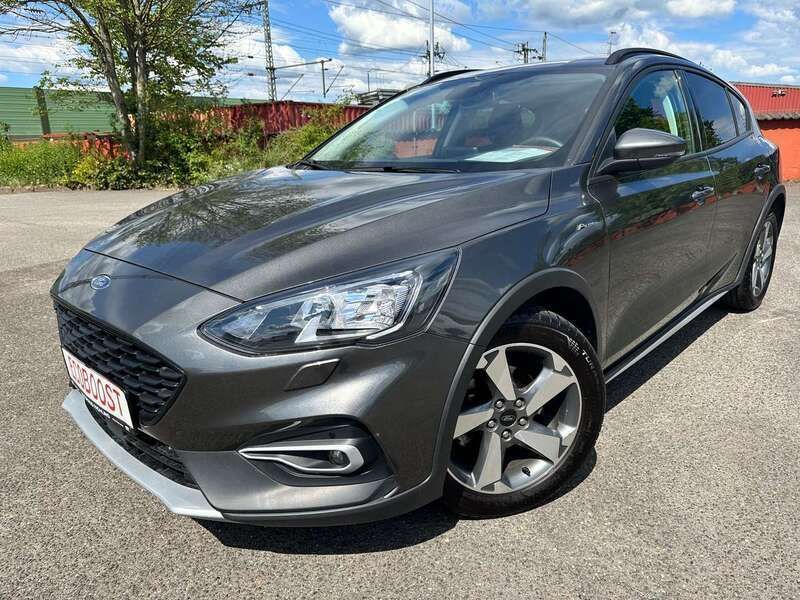 Magneticgrau (metallic) Gebraucht 2021 Ford Focus Active Kleinwagen | 16.990 € (Guter Preis) - Bild 1/4