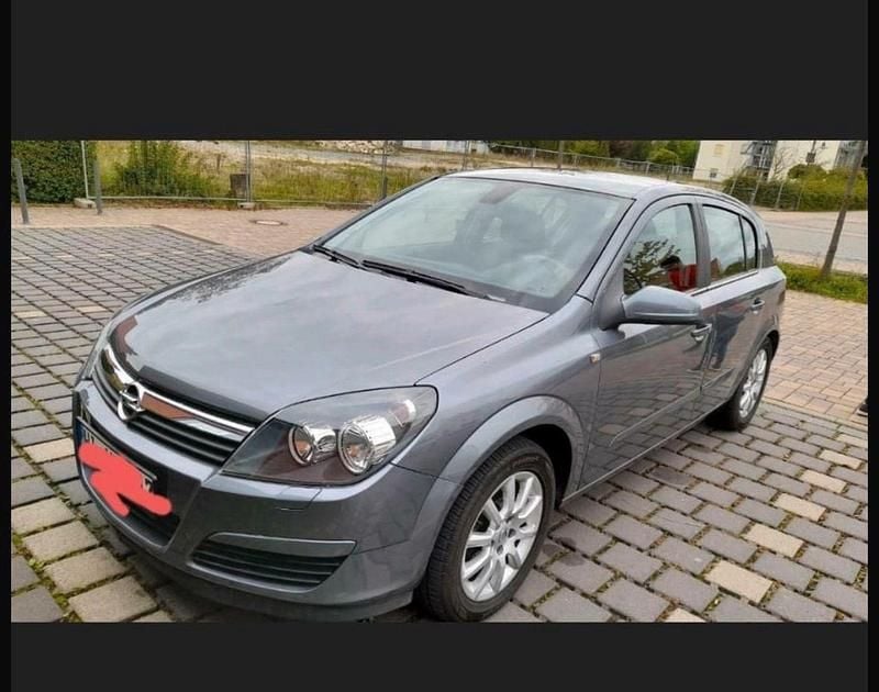 Grau Gebraucht 2005 Opel Astra Kleinwagen | 1.490 € (Superpreis) - Bild 1/4