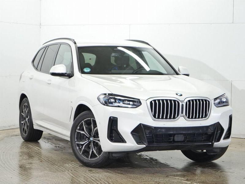 Gebraucht BMW X3 M M Sport 190 PS (139 kW) 2024 Mineralweiß (metallic) SUV
