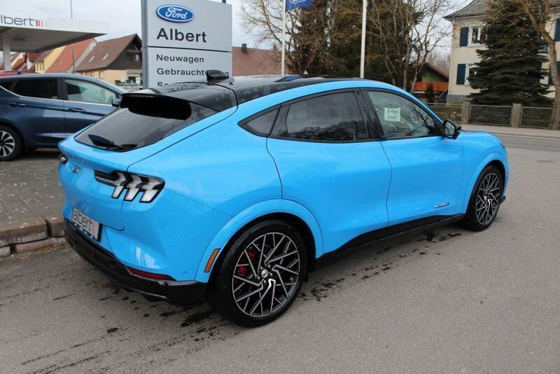 Gebraucht Ford Mustang Mach-E GT 358 kW (487 PS) 2021 Blau SUV