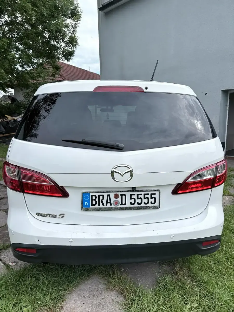 Gebraucht Mazda 5 105 PS (77 kW) 2011 Weiß Van / Kleinbus
