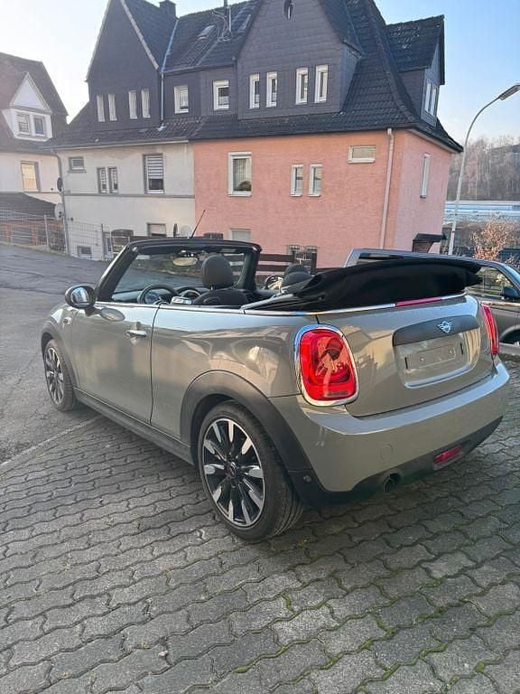 Gebraucht Mini One Cabriolet 102 PS (75 kW) 2019 Grau Cabrio