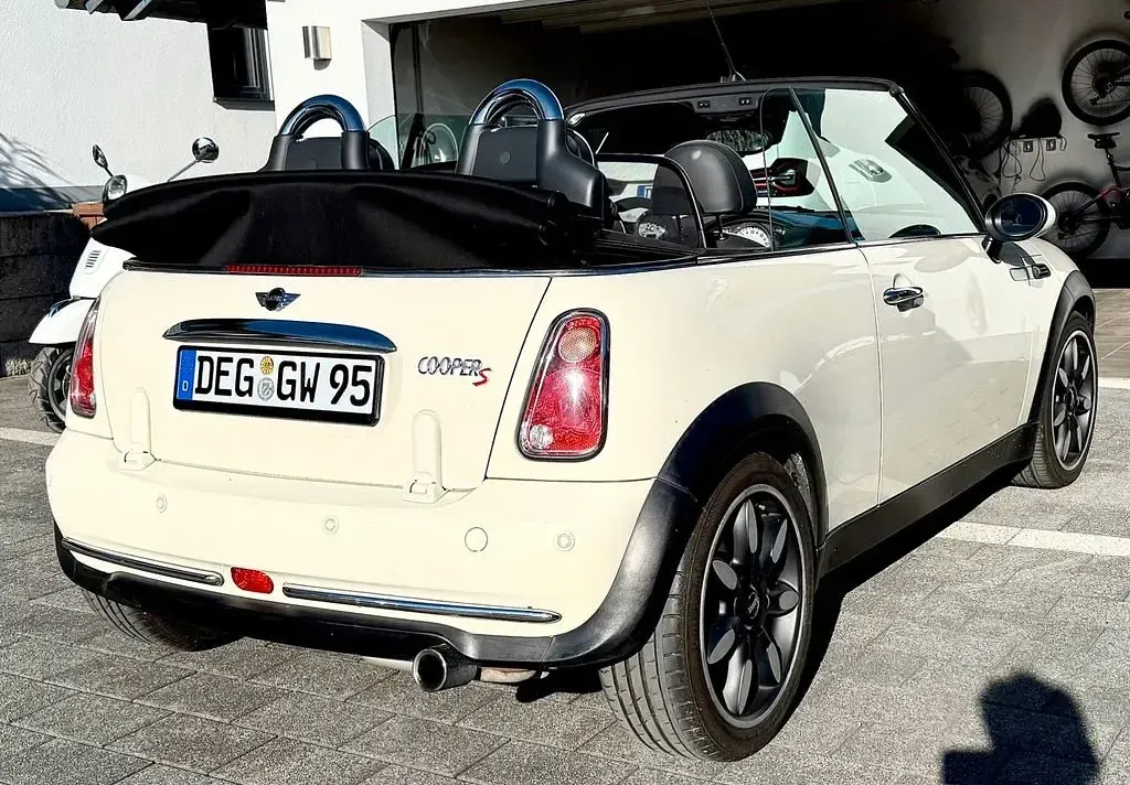 Gebraucht Mini Cooper Cabriolet 116 PS (85 kW) 2008 Beige Cabrio