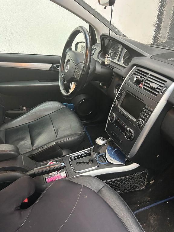 Gebraucht Mercedes B200 140 PS (102 kW) 2005 Blau Van / Kleinbus