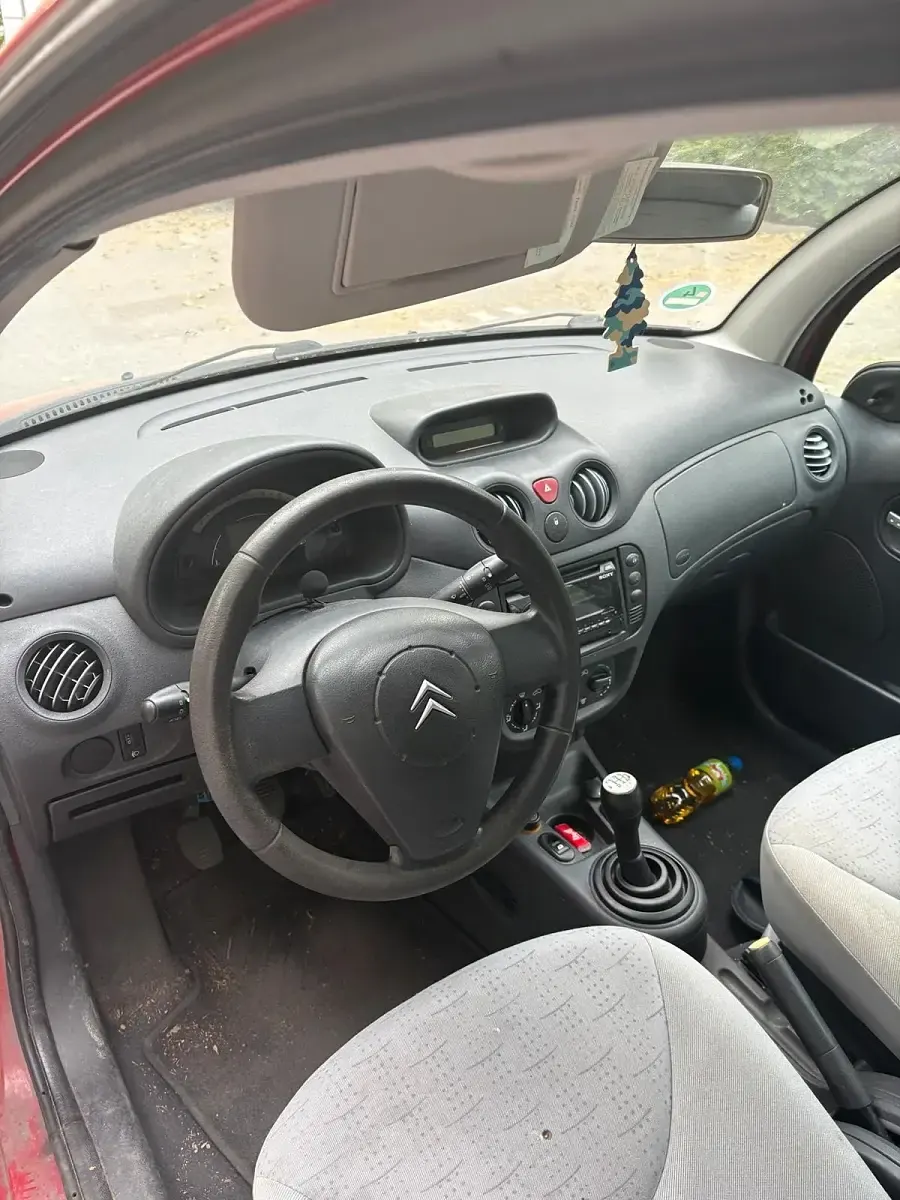Gebraucht Citroën C3 90 PS (66 kW) 2002 Rot Kleinwagen