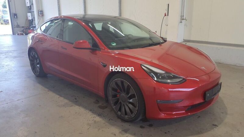 Rot Gebraucht 2021 Tesla Model 3 Performance Limousine | 26.774 € (Fairer Preis) - Bild 1/4