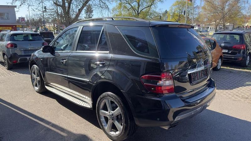 Gebraucht Mercedes ML280 AMG Edition 1 190 PS (139 kW) 2008 Schwarz SUV