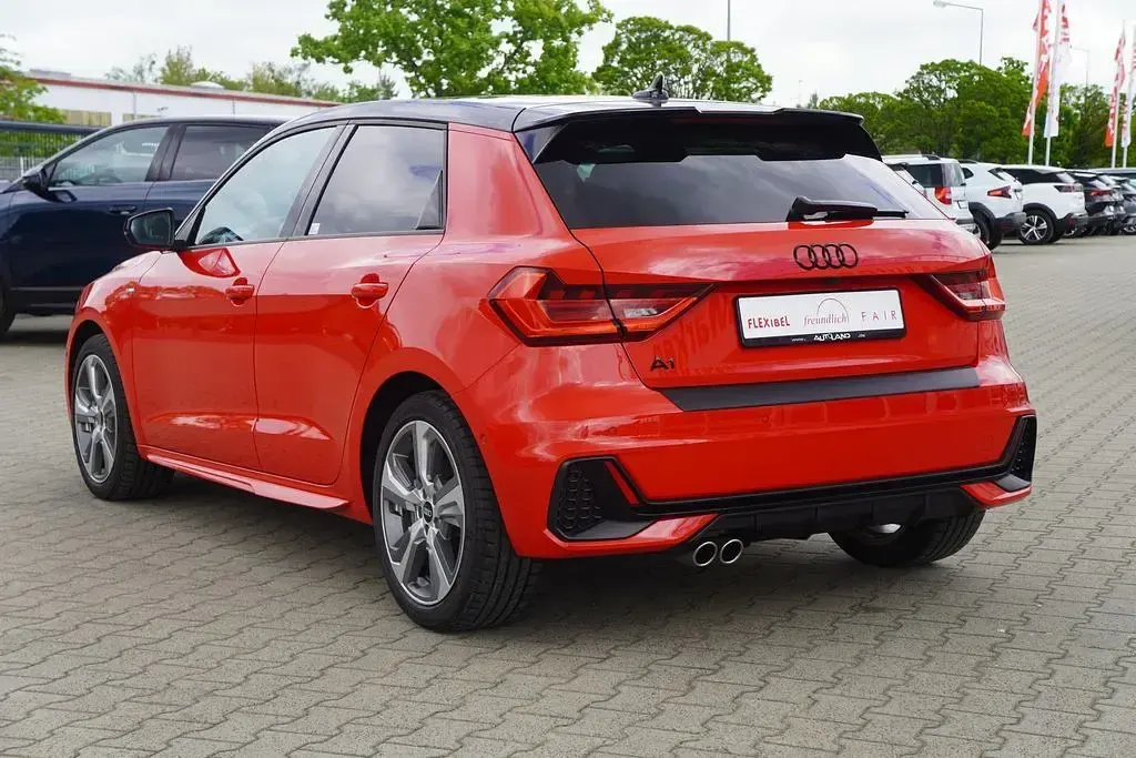 Gebraucht Audi A1 Sportback S-Line 207 PS (152 kW) 2021 Misanorot perleffekt Kleinwagen