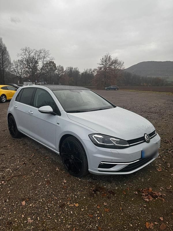 Gebraucht VW Golf VII Join 150 PS (110 kW) 2018 Weiß Limousine