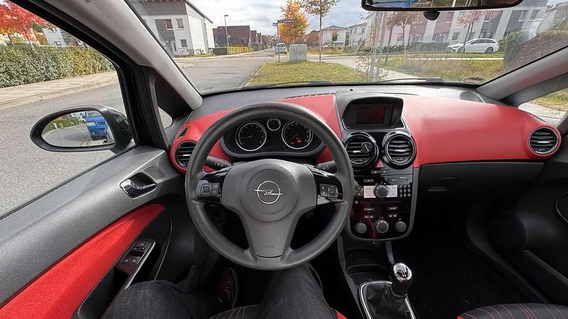 Schwarz Gebraucht 2008 Opel Corsa Kleinwagen | 1.290 € (Guter Preis) - Bild 1/4