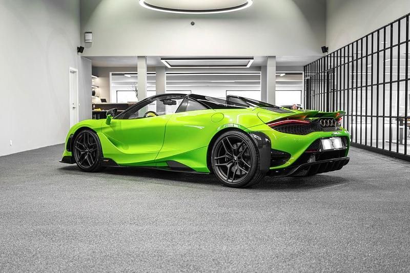 Gebraucht McLaren 765LT 765 PS (562 kW) 2022 Grau Cabrio