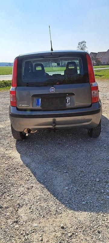 Gebraucht Fiat Panda 69 PS (50 kW) 2011 Grau Kleinwagen