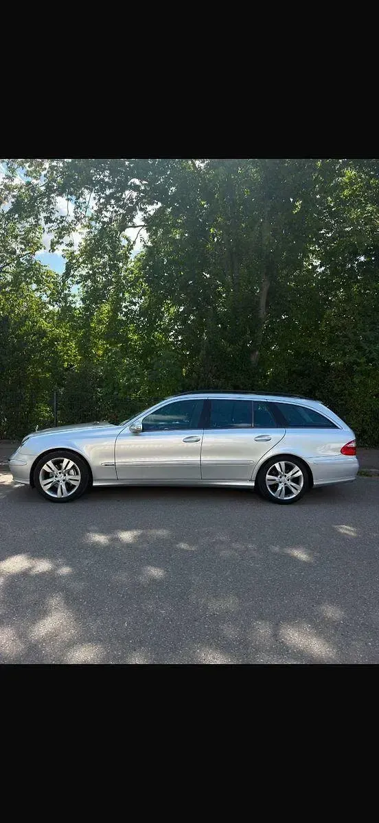 Gebraucht Mercedes E350 Avantgarde 272 PS (200 kW) 2006 Silber Kombi