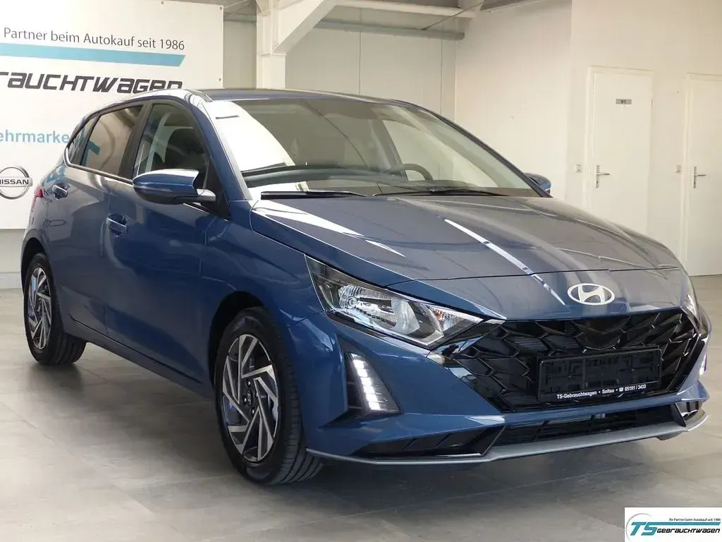 Neu Hyundai i20 Trend 101 PS (74 kW) 2026 Grau Kleinwagen
