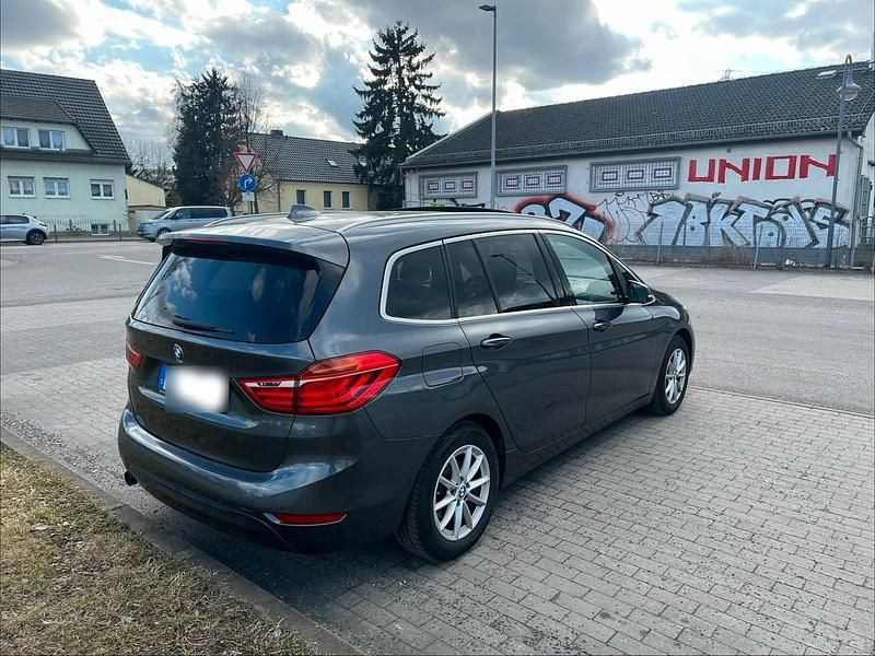 Gebraucht BMW 218 150 PS (110 kW) 2016 Grau Kombi