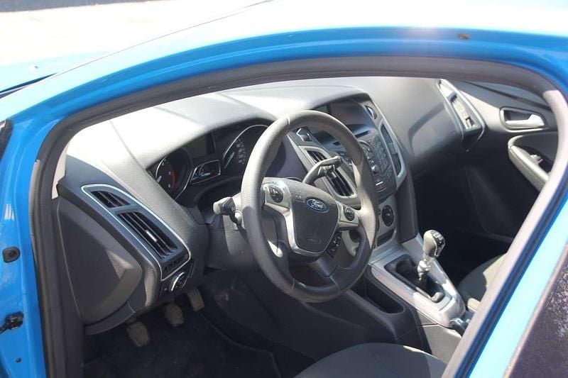 Gebraucht Ford Focus 116 PS (85 kW) 2012 Blau Kombi
