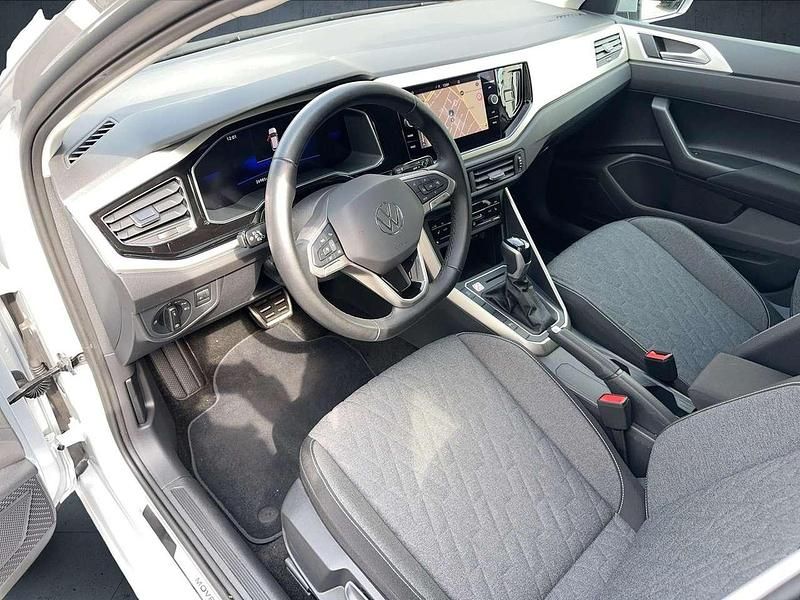 Gebraucht VW Polo Move 95 PS (69 kW) 2024 Reflexsilber metallic Limousine