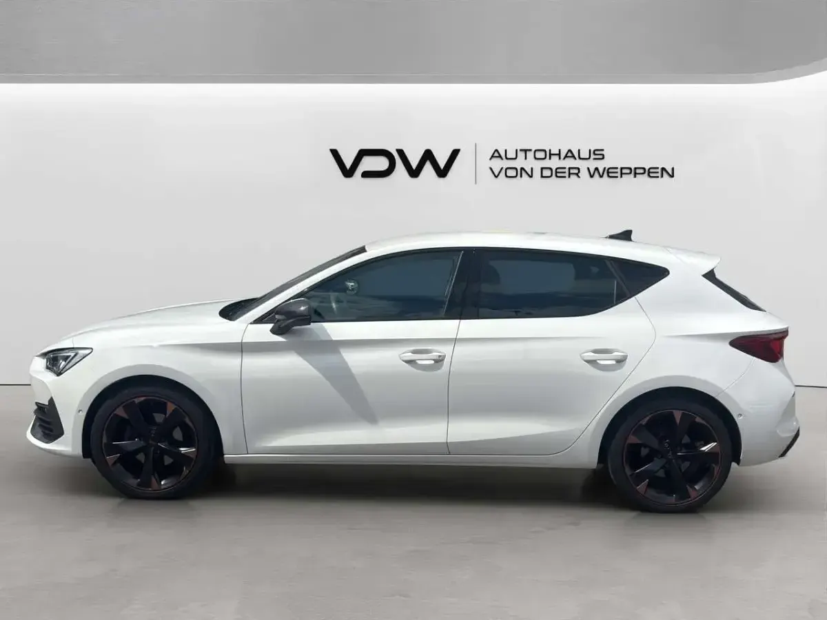Brugt Cupra Leon 150 HK (110 kW) 2023 Hvid Hatchback