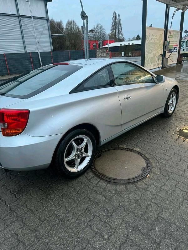 Gebraucht Toyota Celica T2 143 PS (105 kW) 2000 Silber Coupé