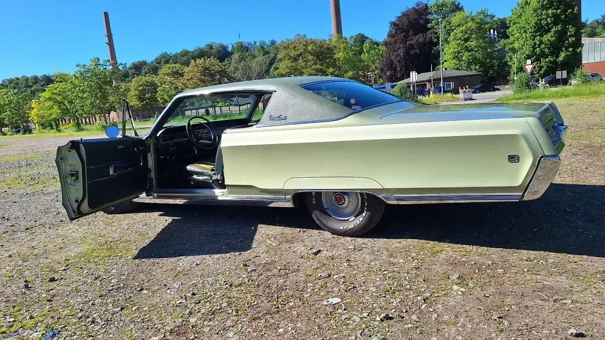 Gebraucht Chrysler Newport 330 PS (242 kW) 1968 Grün Coupé