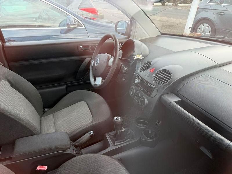 Gebraucht VW New Beetle 102 PS (75 kW) 2006 Schwarz Kleinwagen