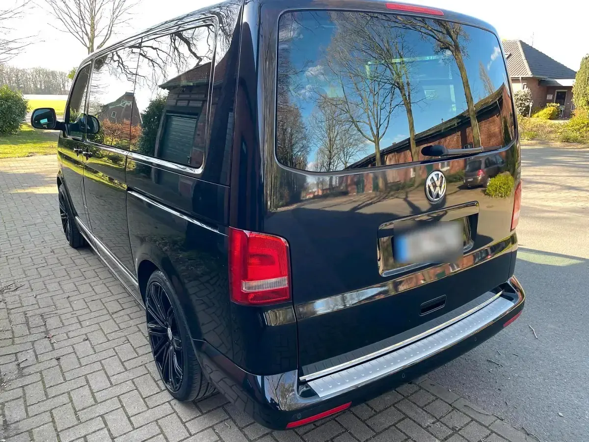 Usata VW T5 140 CV (102 kW) 2015 Nero Furgone