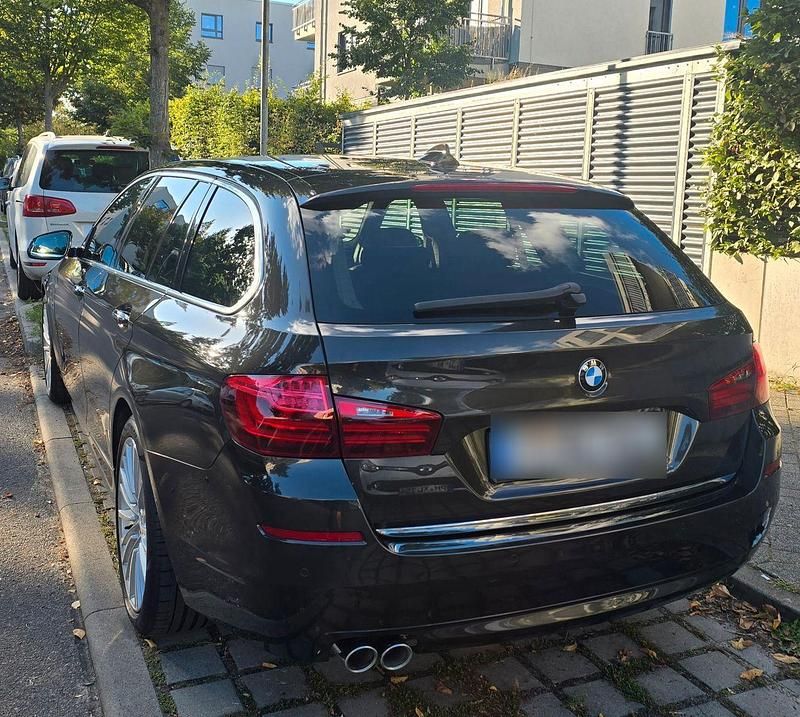 Gebraucht BMW 520 184 PS (135 kW) 2014 Braun Kombi