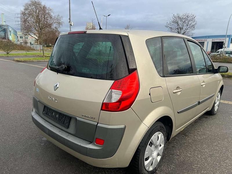 Gebraucht Renault Scénic II Dynamique 111 PS (81 kW) 2006 Silber Van / Kleinbus