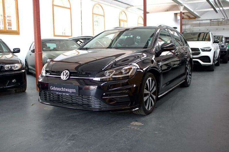 Schwarz Gebraucht 2018 VW Golf VII Highline Kombi | 18.900 € (Etwas zu teuer) - Bild 1/4