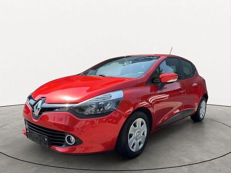Rot Gebraucht 2013 Renault Clio IV Limousine | 7.450 € (Etwas zu teuer) - Bild 1/4