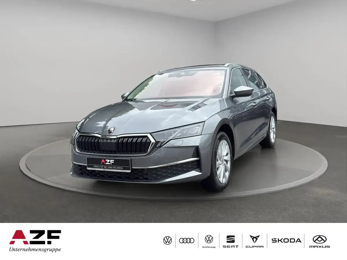 Gebraucht Skoda Octavia Tour 116 PS (85 kW) 2025 Kombi