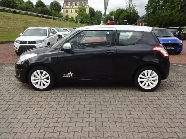Gebraucht Suzuki Swift 94 PS (69 kW) 2014 Schwarz Kleinwagen