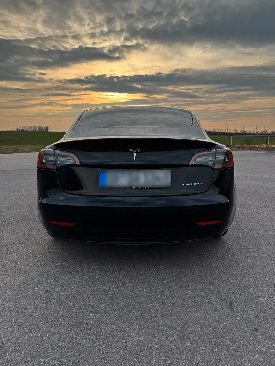 Gebraucht Tesla Model 3 366 kW (498 PS) 2021 Schwarz Limousine