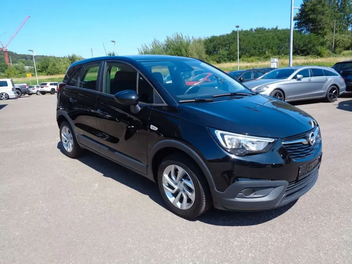 Gebraucht Opel Crossland X 120 PS (88 kW) 2019 Diamond black SUV