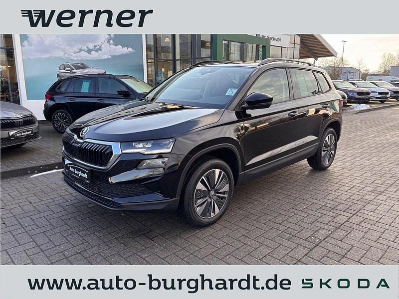 Schwarz Neu 2026 Skoda Karoq Tour SUV | 37.490 € (Fairer Preis) - Bild 1/4