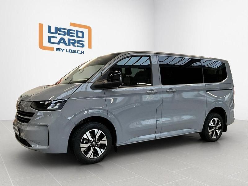 Gebraucht VW Caravelle Life 150 PS (110 kW) 2025 Grau Van / Kleinbus