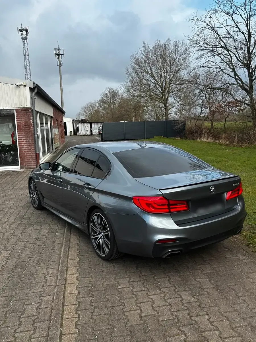 Gebraucht BMW 540 M Sport 340 PS (250 kW) 2017 Grau Limousine