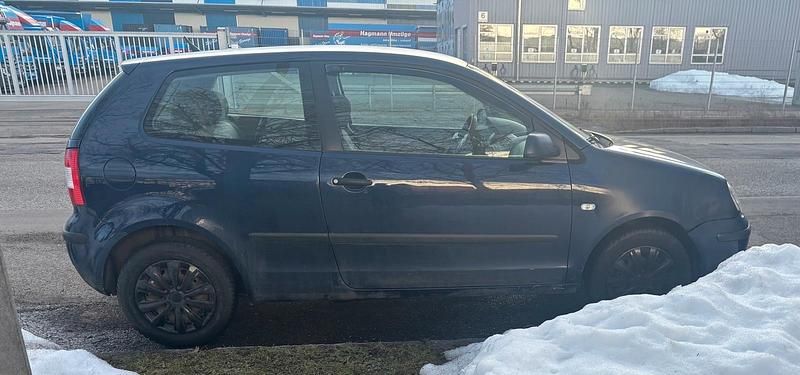 Gebraucht VW Polo 65 PS (47 kW) 2003 Blau Kleinwagen